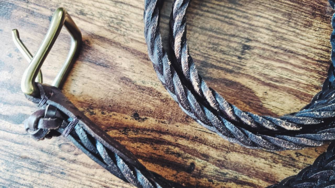 メッシュのベルト